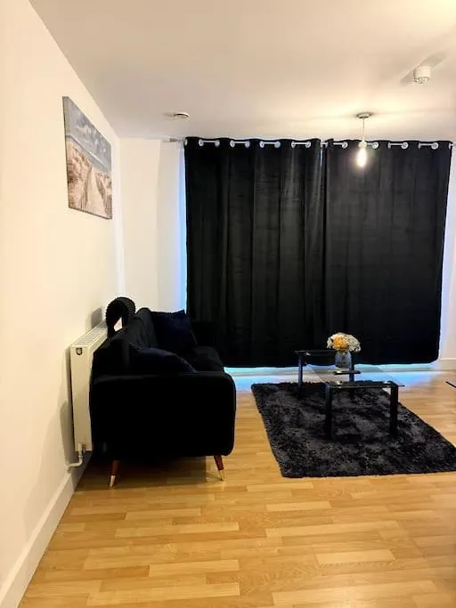 Apartment Two Bedrooms Flat In Stratford London
